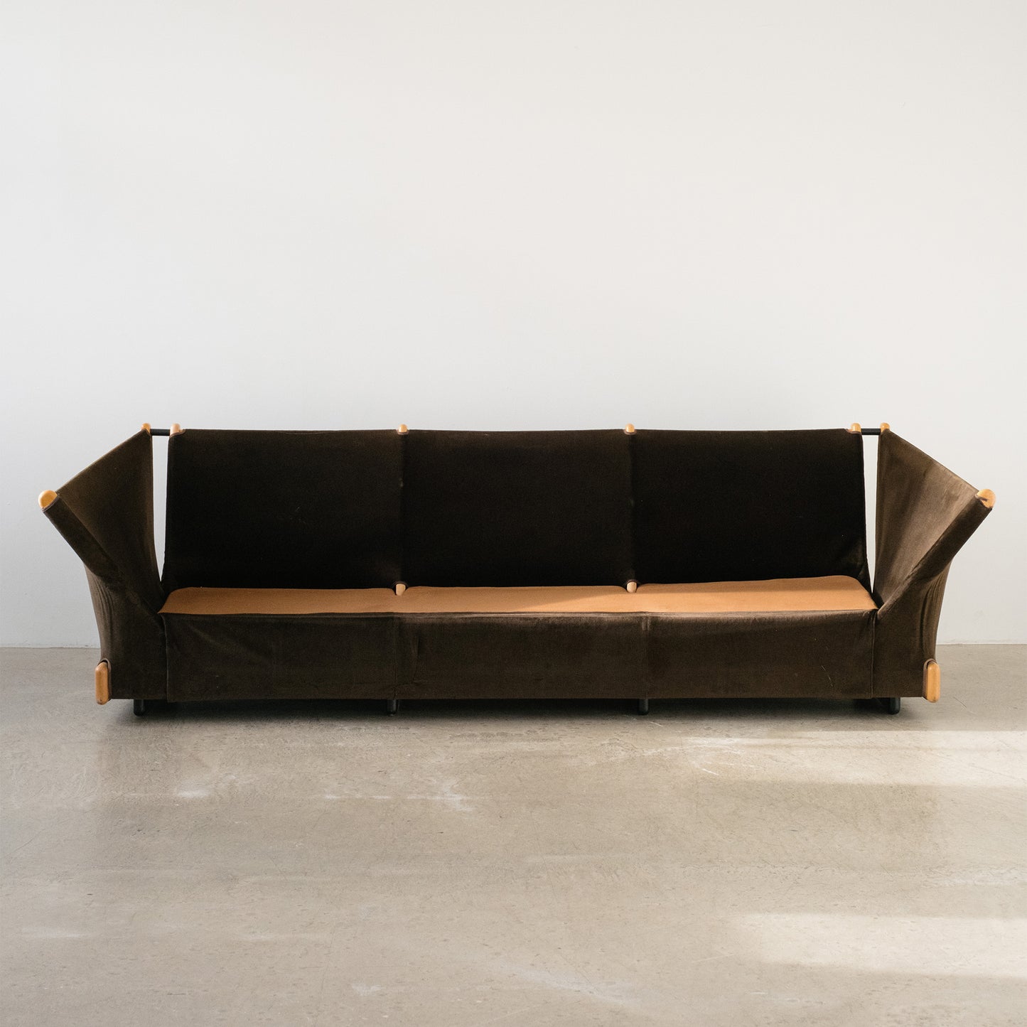 Piere De Martini Sofa 'Viola D'amore' By Cassina