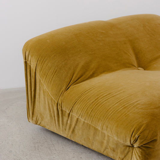 Italian Loveseats