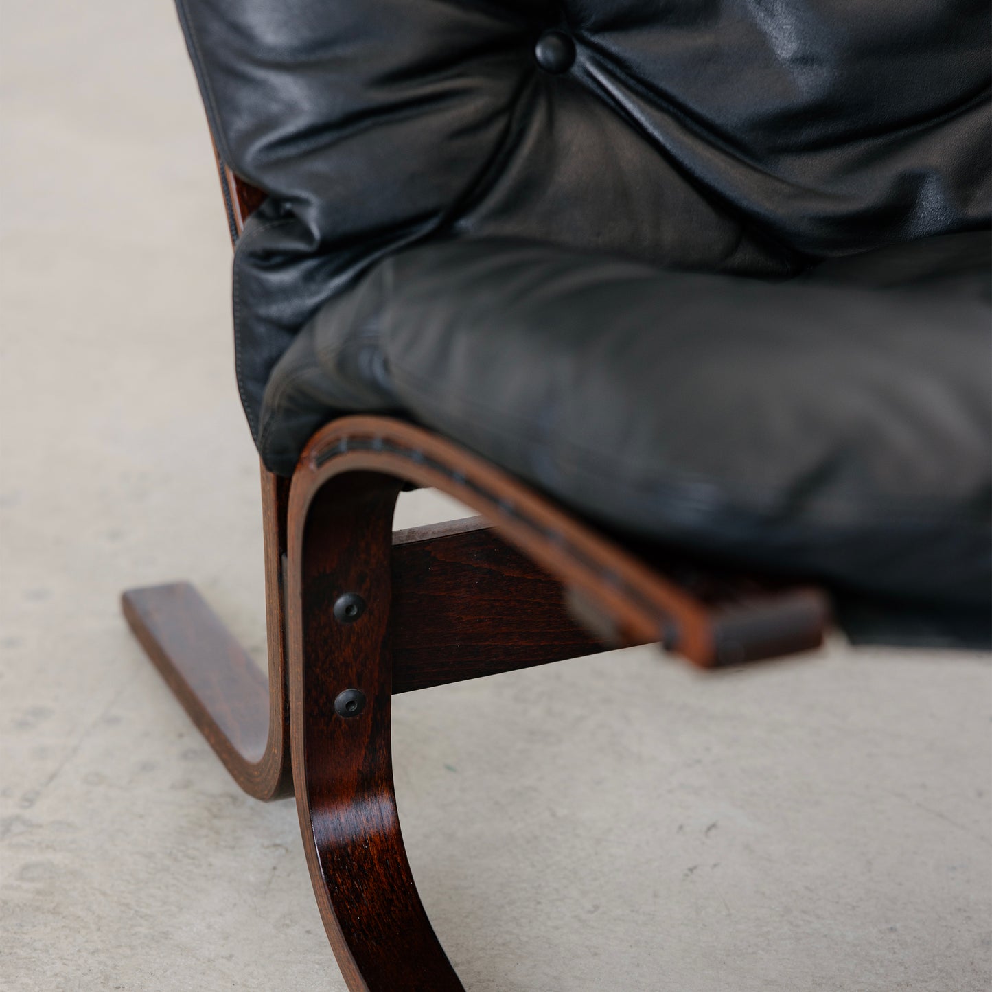 Ingmar Relling 'Siesta' armchairs