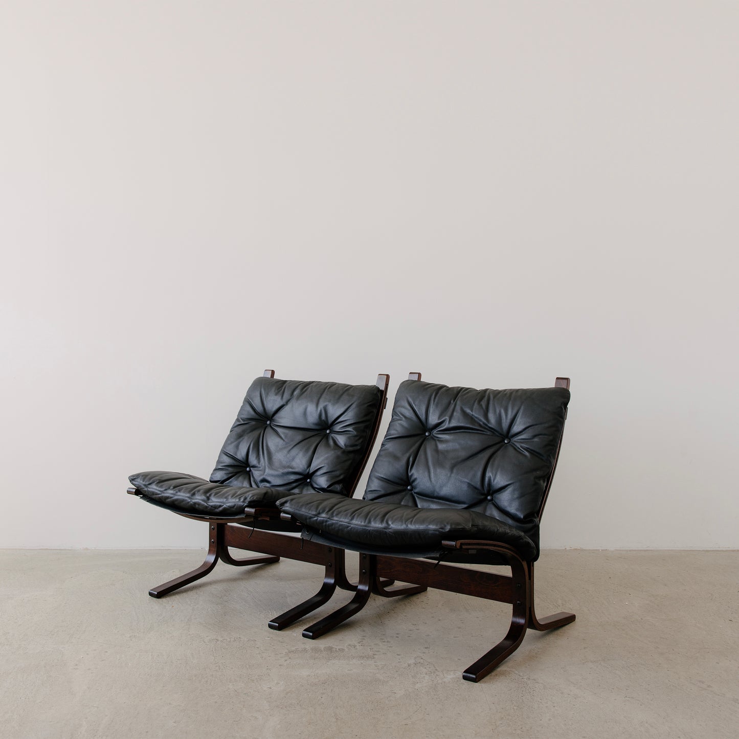 Ingmar Relling 'Siesta' armchairs