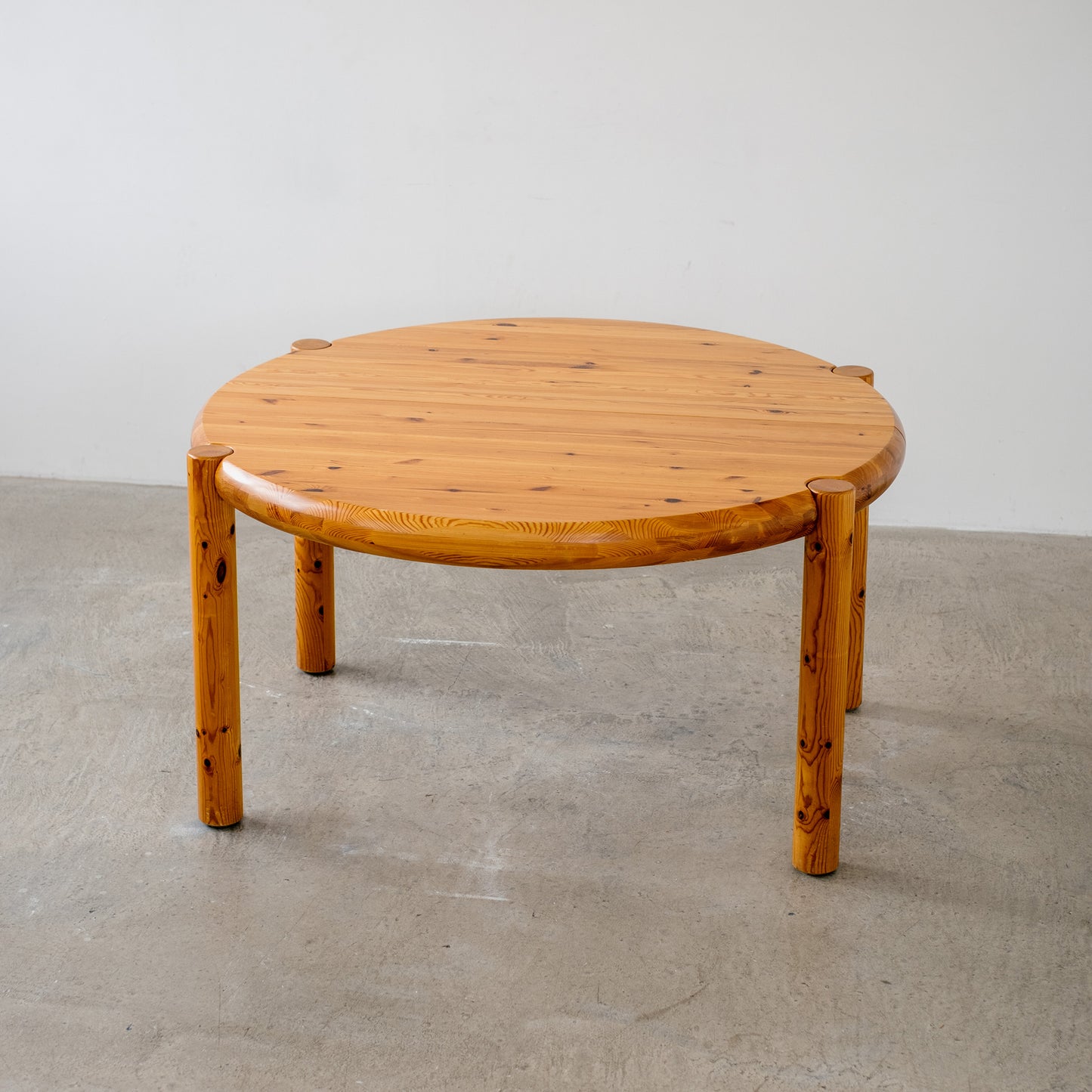 Rainer Daumiller Dining Suite
