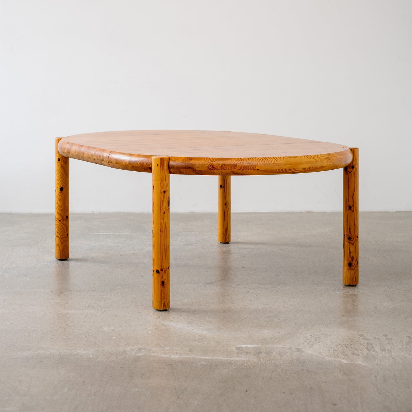 Rainer Daumiller Dining Suite
