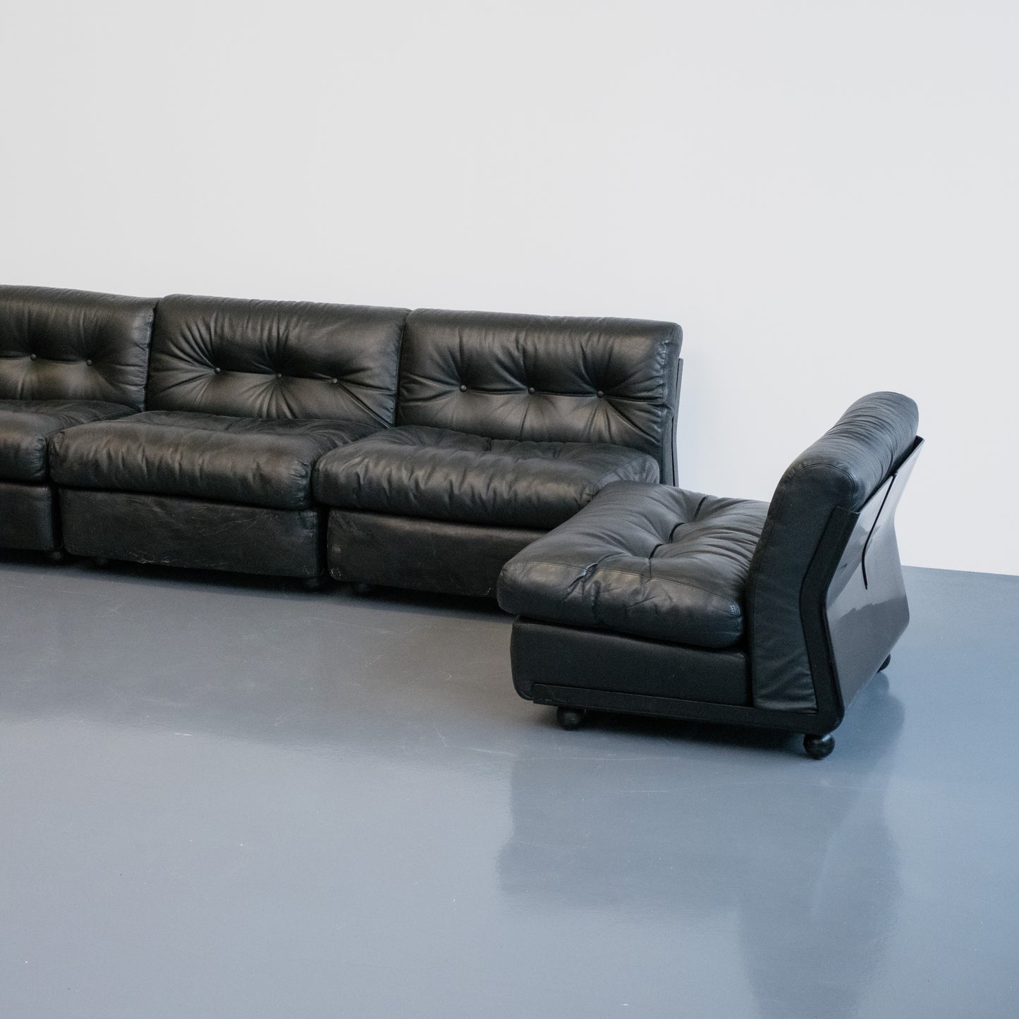 Mario Bellini Amanta modular sofa