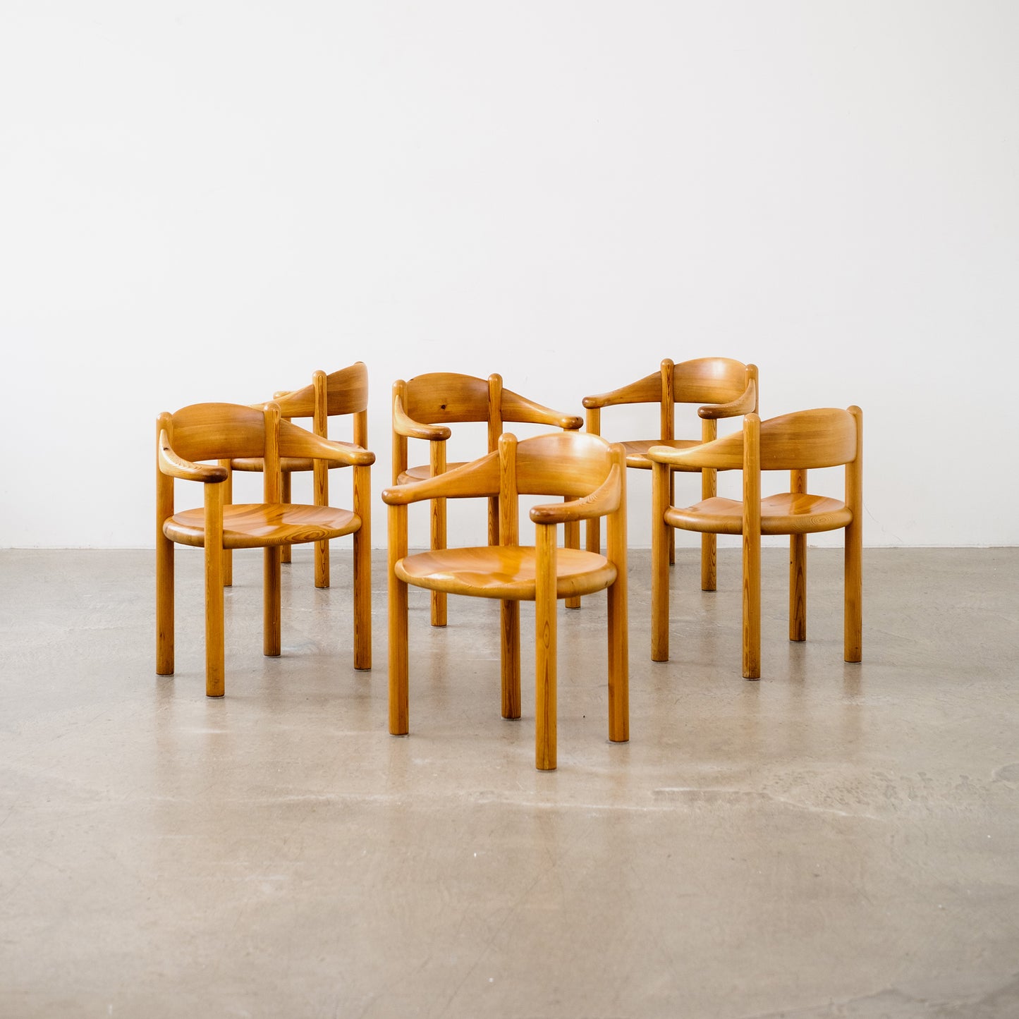 Rainer Daumiller Dining Suite