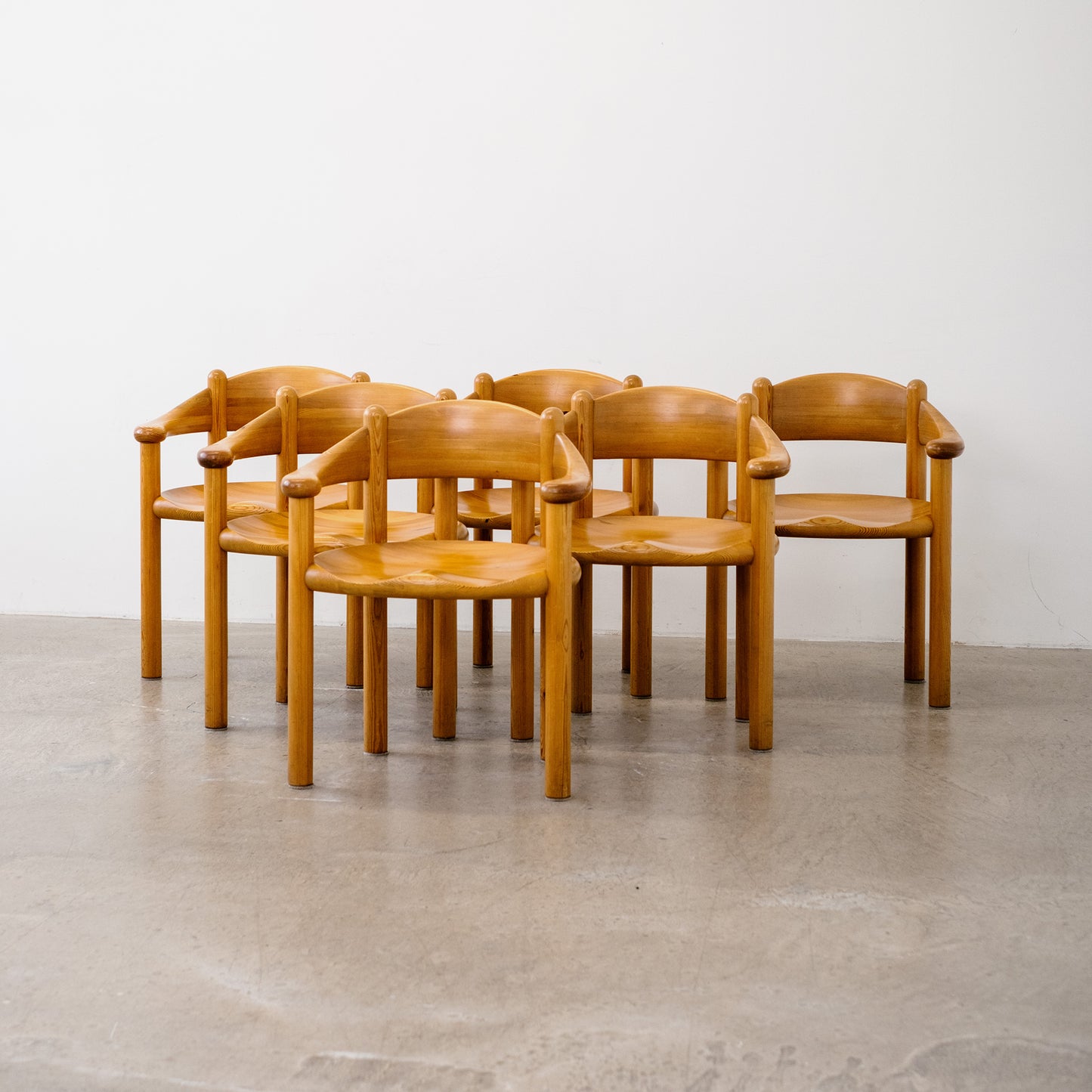 Rainer Daumiller Dining Suite