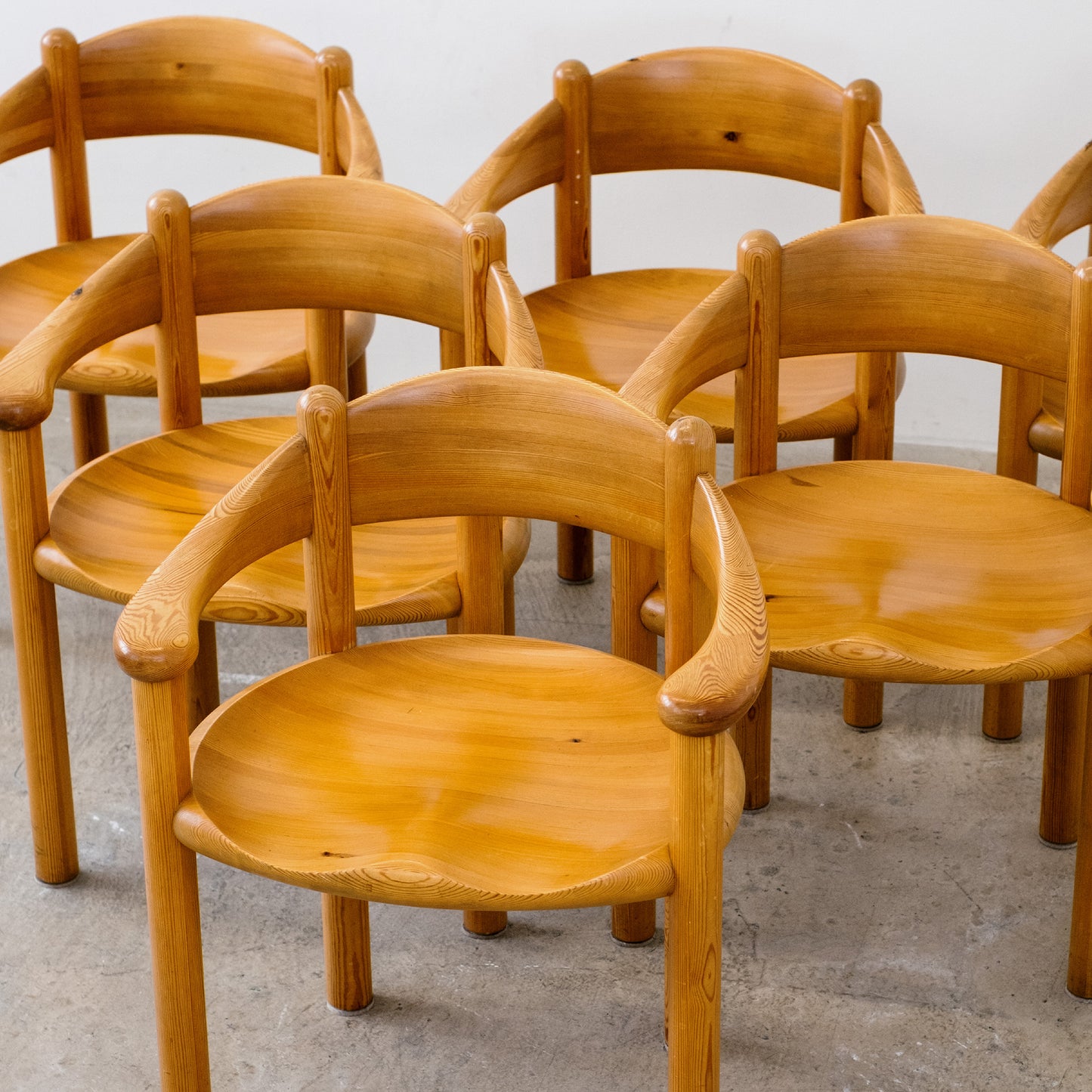 Rainer Daumiller Dining Suite
