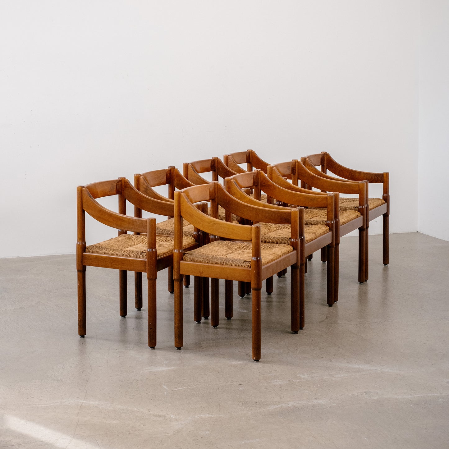 Vico Magistretti 'Carimate' Chairs